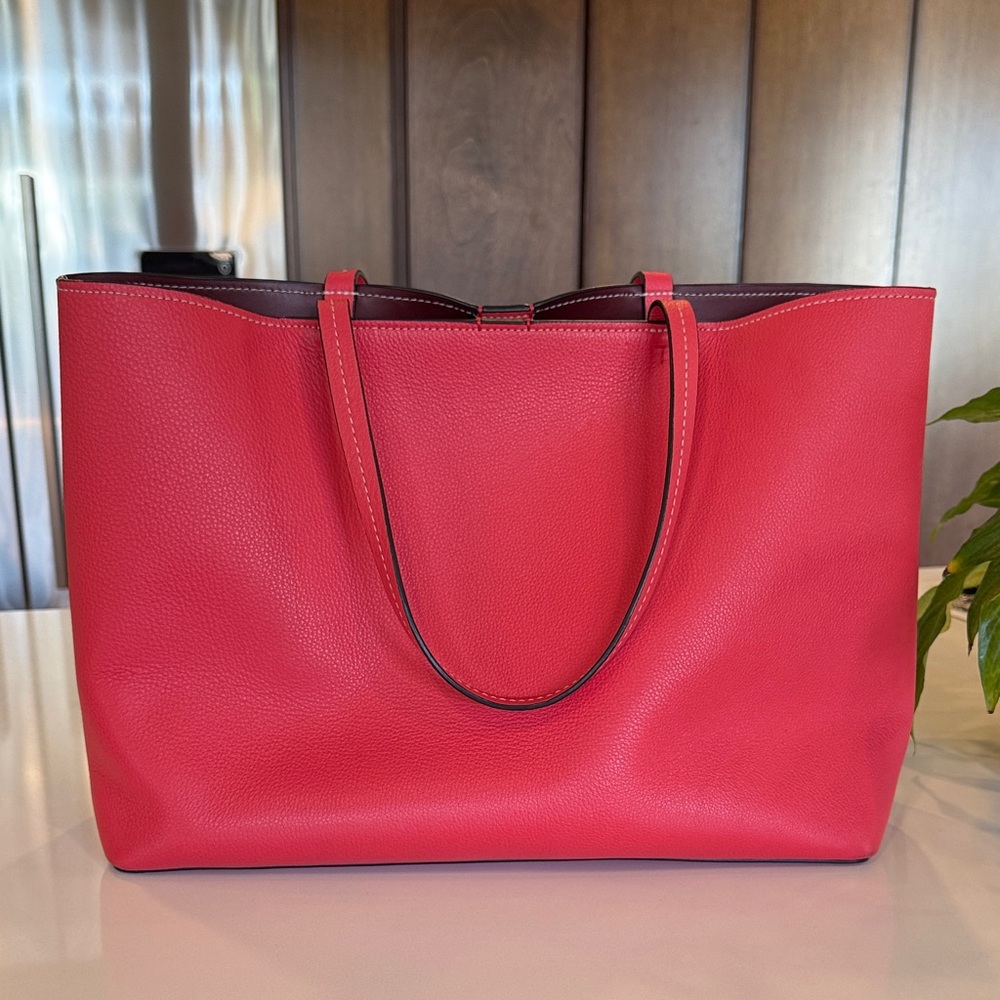 *SOLD* Tory Burch Perforated Leather Tote - Picture 4 of 12